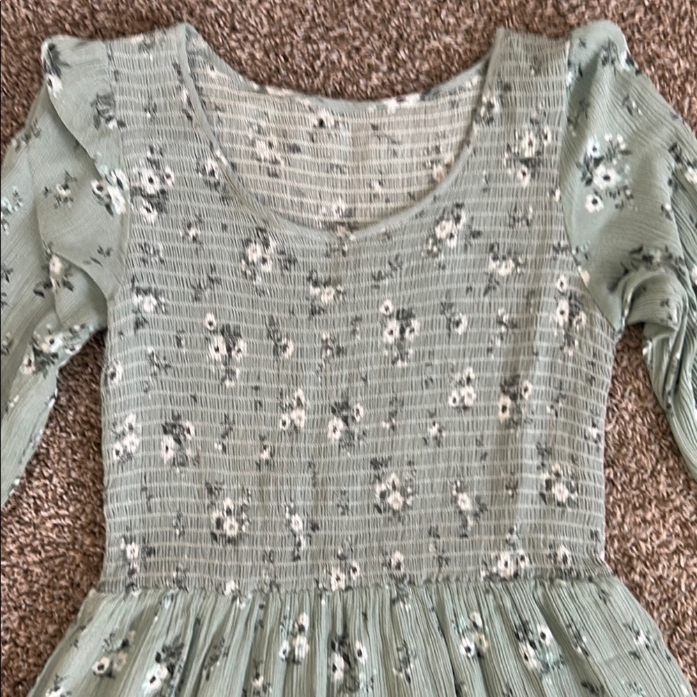 Mikarose:Floral Green Long Sleeve Dress - Picture 4 of 7